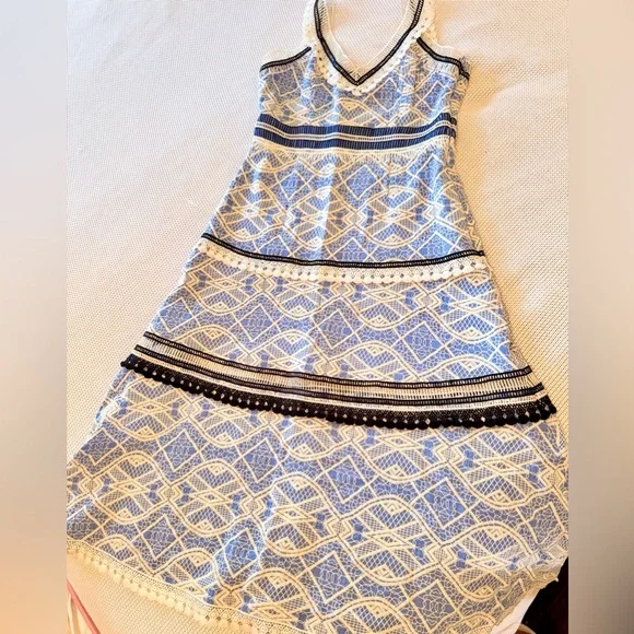 GIANNI BINI Mona Tiered Crochet Lace Blue & White Midi Dress - Picture 8 of 15